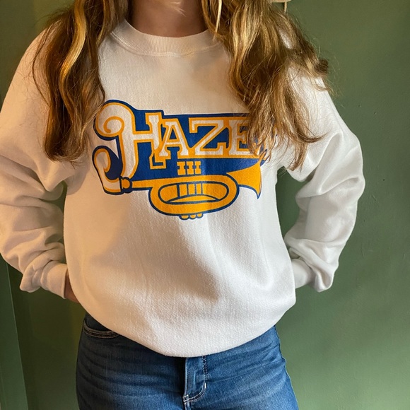 Hazen vintage 80’s crewneck! - Picture 2 of 4